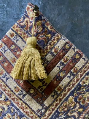 Image of carpet pouch - no. 02