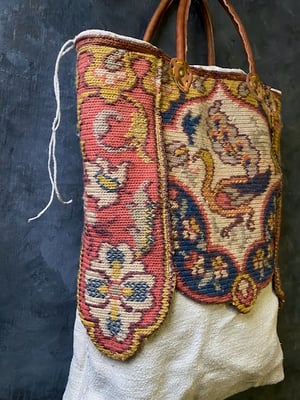 Image of valance bag