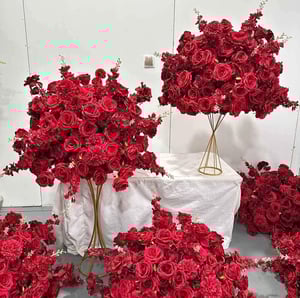 Image of Red flower table centerpiece 