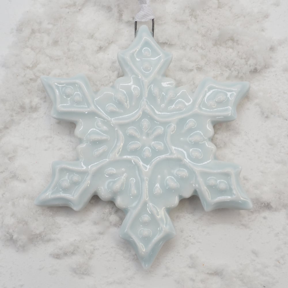 Image of Porcelain Snowflake Ornament 007
