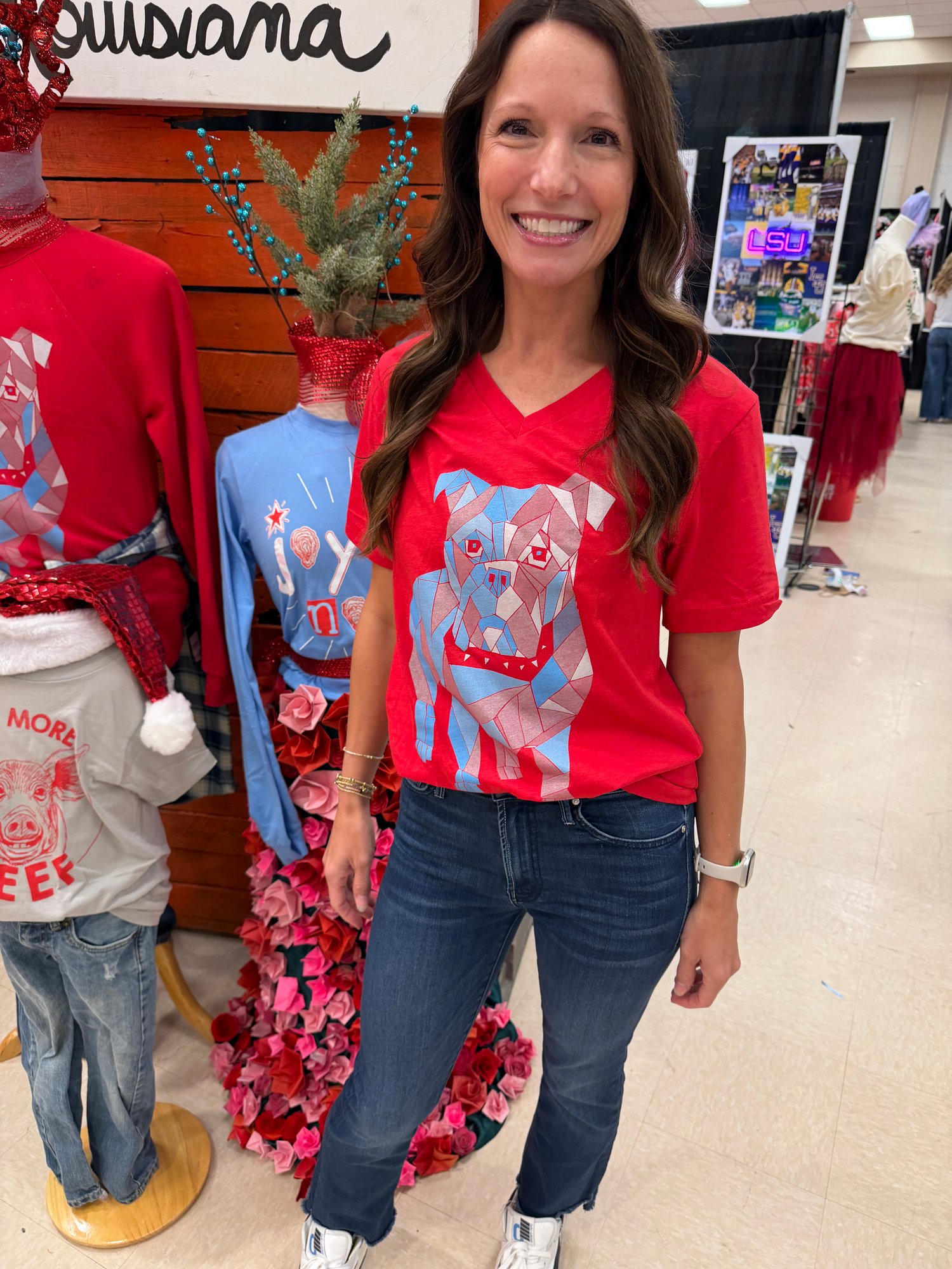 Image of Adult V Neck Mosaic Bulldawg 