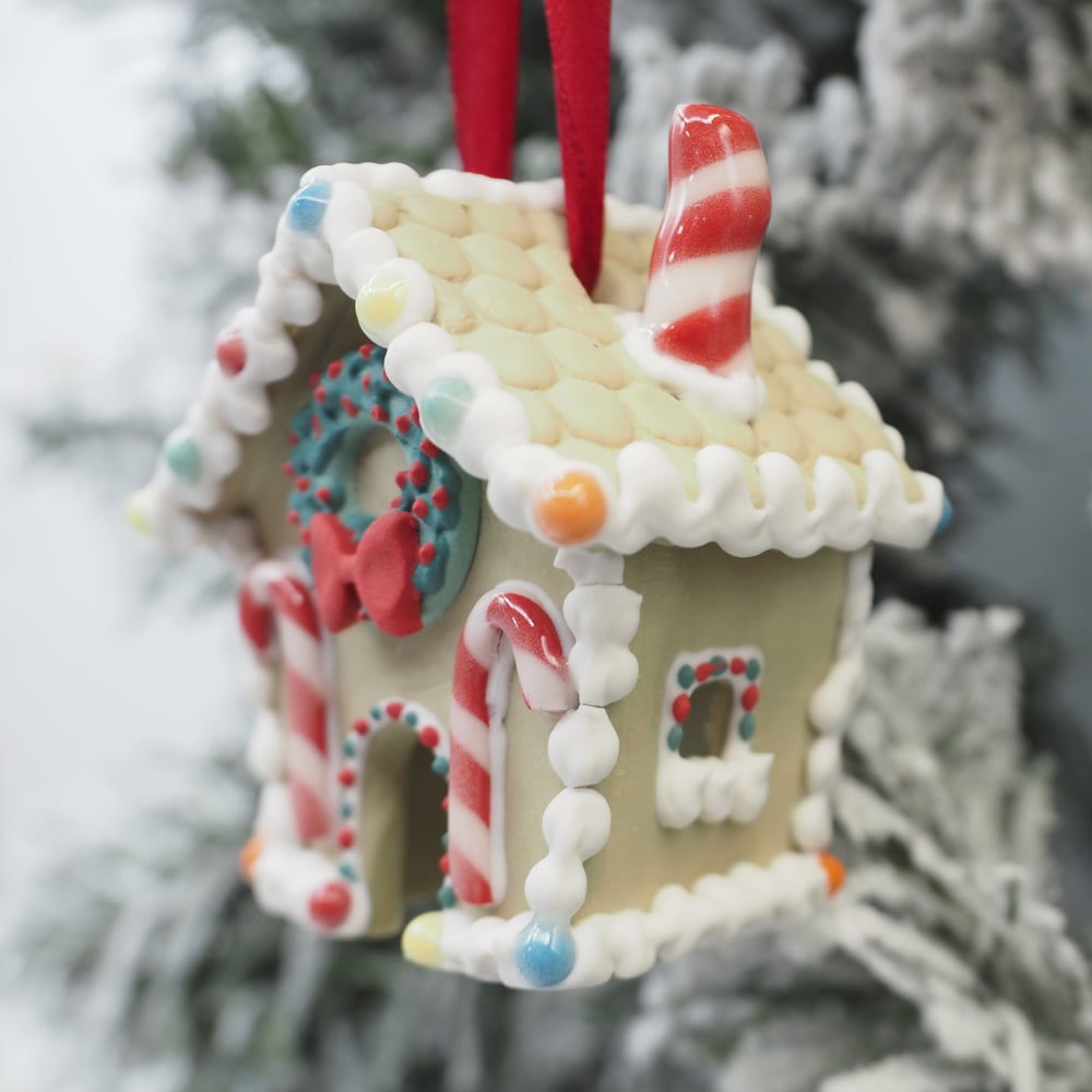 Image of Gingerbread House Ornament 001