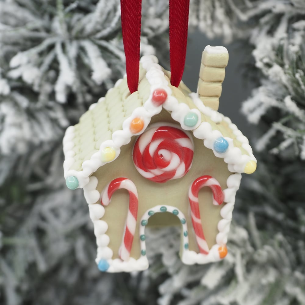 Image of Gingerbread House Ornament 004