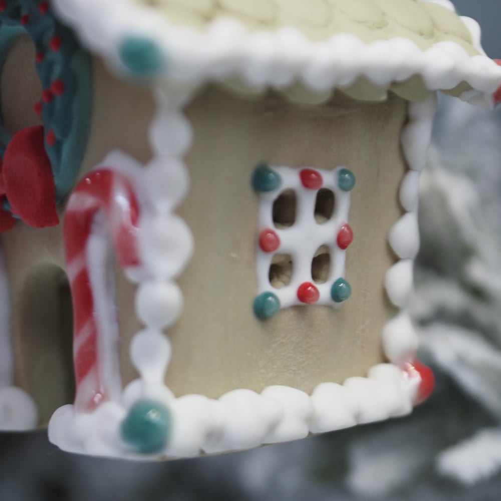 Image of Gingerbread House Ornament 006
