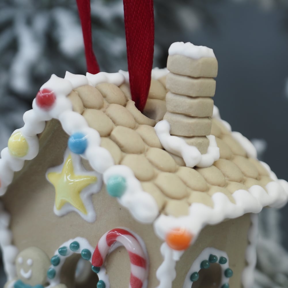 Image of Gingerbread House Ornament 005