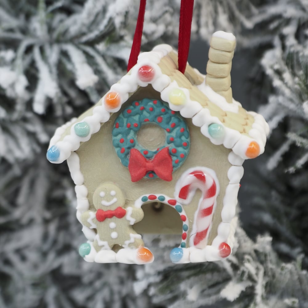 Image of Gingerbread House 014