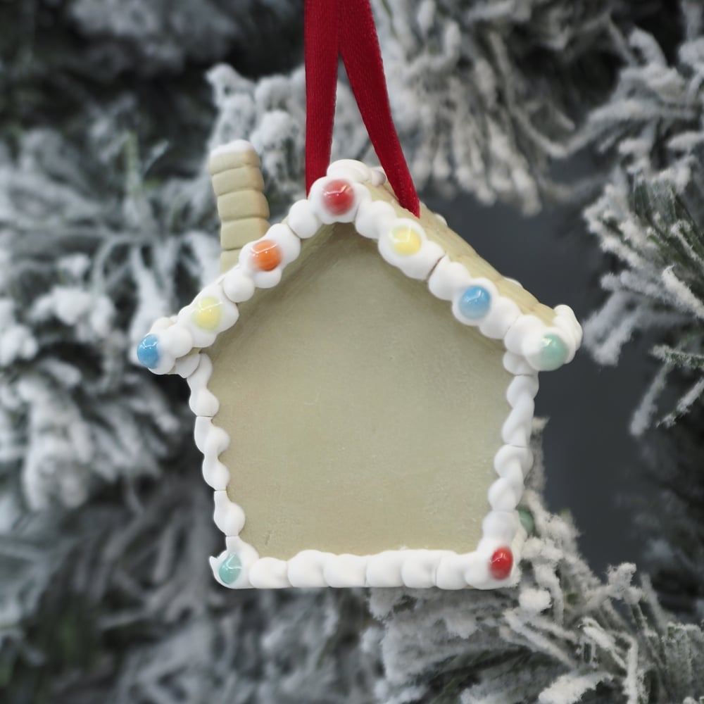 Image of Gingerbread House 014