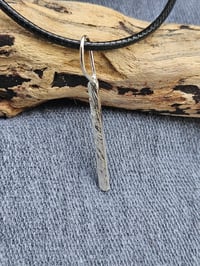 Image 2 of Mens Necklace - Square bar of Silver with criss cross pattern 
