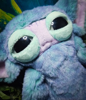 Lankie Furren!! With Glow In The Dark Eyes!