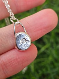 Image 3 of Wave Necklace 