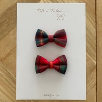 Mulberry Pinched Bow