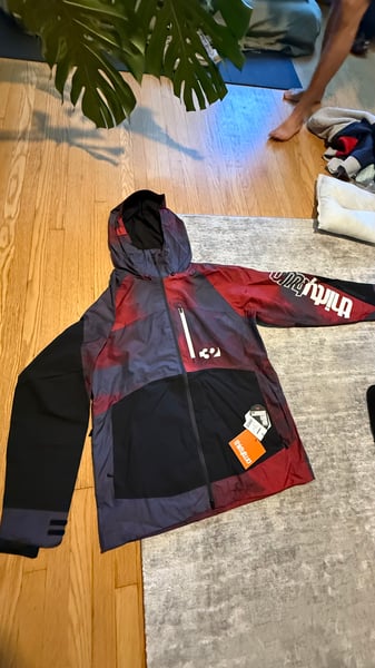 Image of ThirtyTwo jacket (XL)