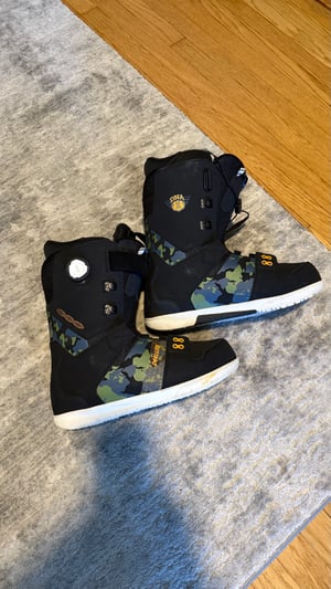 Image of Deelux Snowboard Boot Size 12