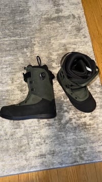 Image 3 of Deelux Snowboard Boot Size 12.5