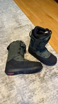 Image 4 of Deelux Snowboard Boot Size 12.5