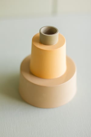 Image of candleholder sand- ochre-green