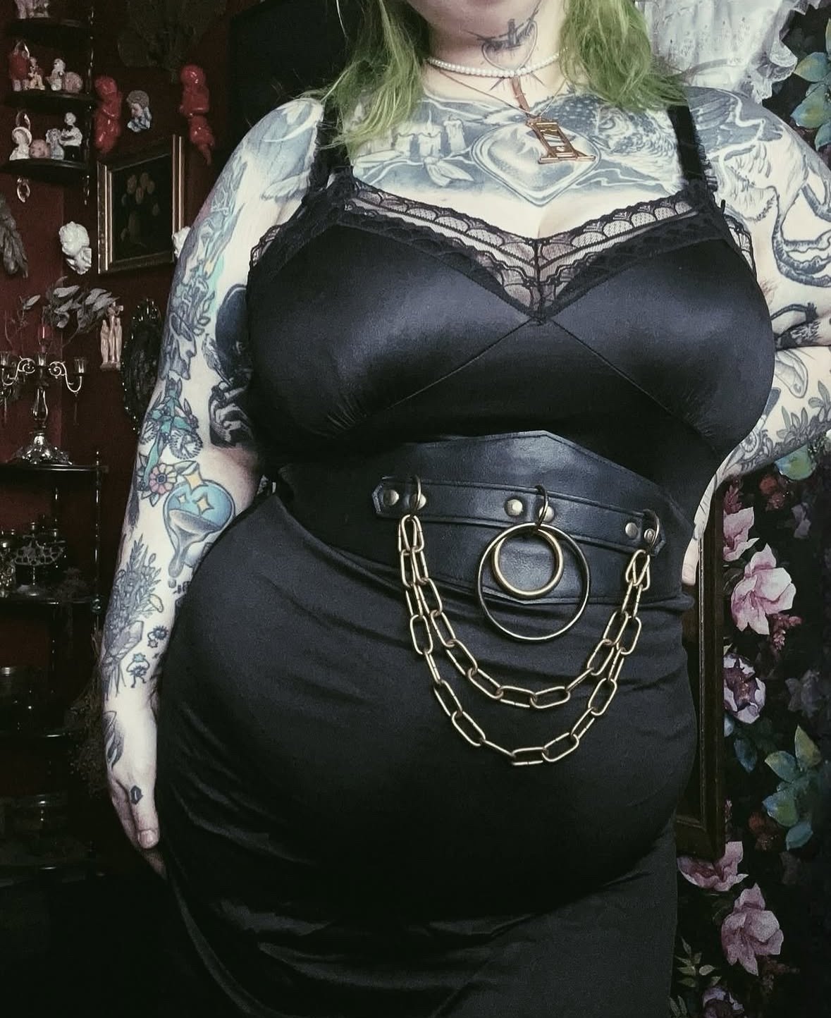 Double ring double chain cincher vegan leather and gold