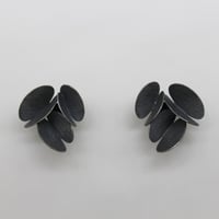 Image 1 of curly shell 3 elements earrings