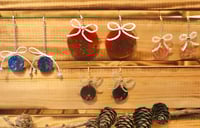 Image 1 of weihnachtskugel ohrringe