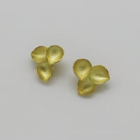 Image 1 of teardrop 3 elements gold earrings