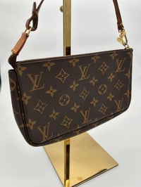 Image 5 of Louis Vuitton Pochette Accessoire Monogram
