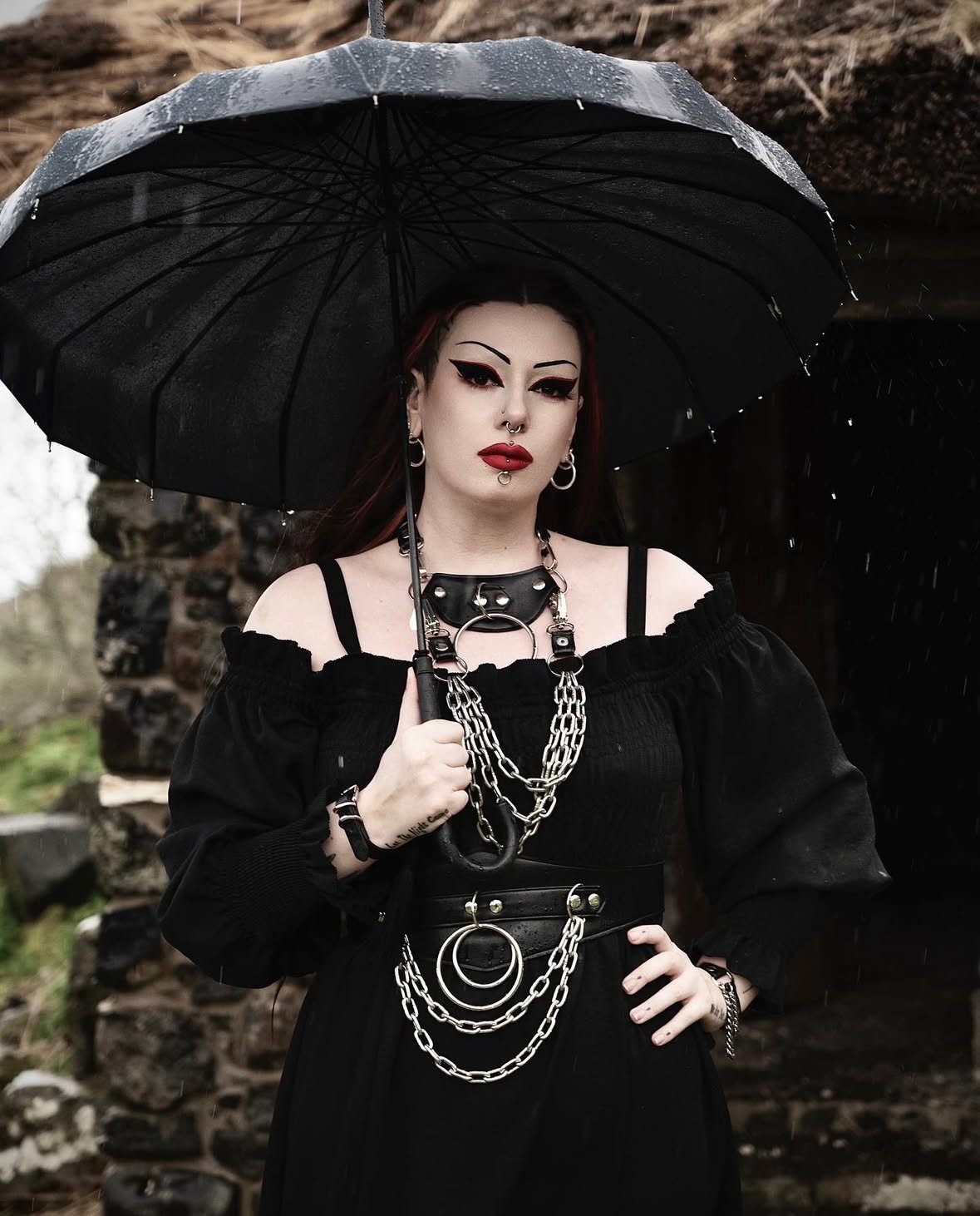 Posture necklace vegan leather and silver