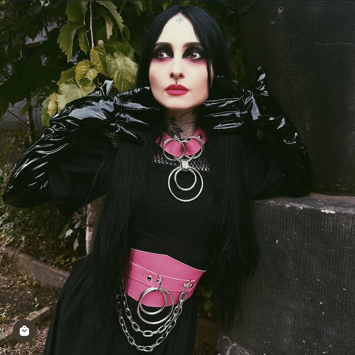 Infinity necklace Barbie pink