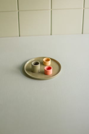 Image of candleholder plate  green-paprika-ochre