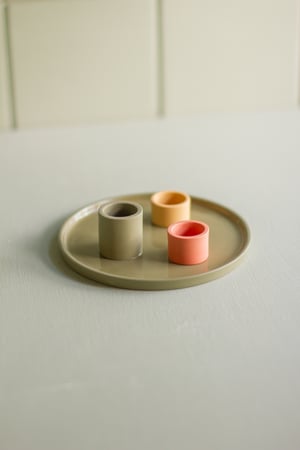 Image of candleholder plate  green-paprika-ochre