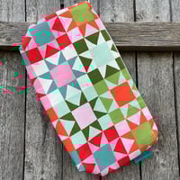 Image 1 of Winter Mint Quilt Large Wedge