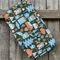 Yuletide Town Large Wedge