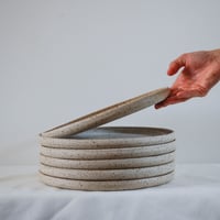 Image 5 of Big plate - Beige speckle