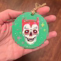 Image 8 of skull mask ornaments 