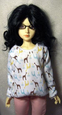 Image 2 of Handmade giraffe sweatshirt for soulkid, 1/4 bjd doll