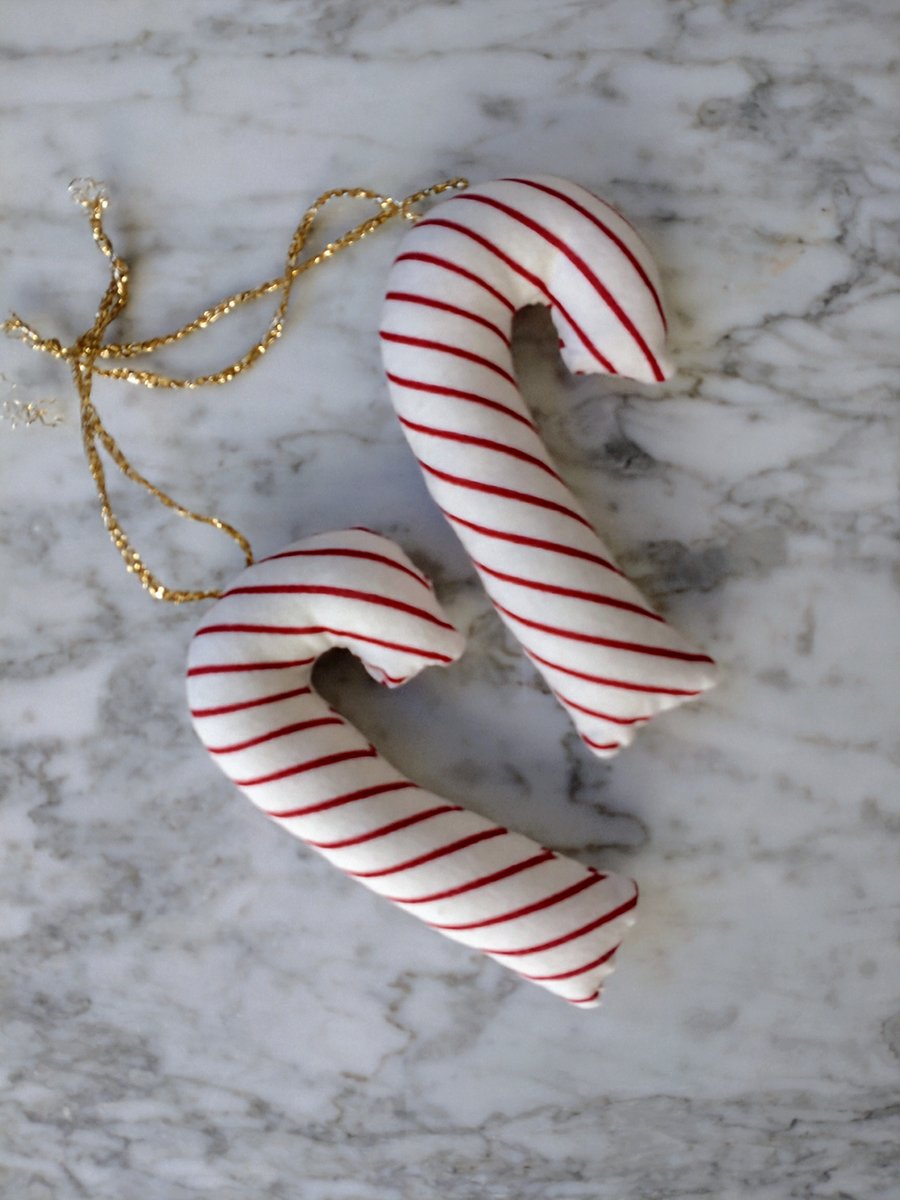 Image of Candy cane ornament 