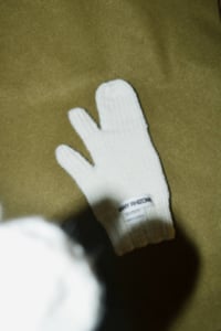 Image 3 of 3fingers mittens