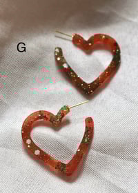 Image 8 of (glow in the dark) creolen in stern- und herzform