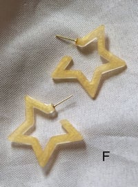 Image 7 of (glow in the dark) creolen in stern- und herzform