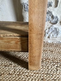 Image 18 of Petit établi ancien en bois 
