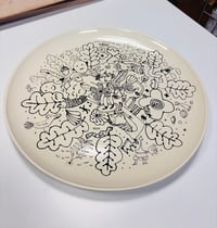 Image 1 of Plate Between oak leaves