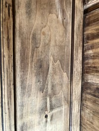 Image 20 of Meuble ancien en bois rénové 