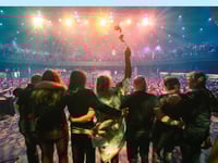 8x10 Promo Glossy From Last Show SHIPS DEC 1