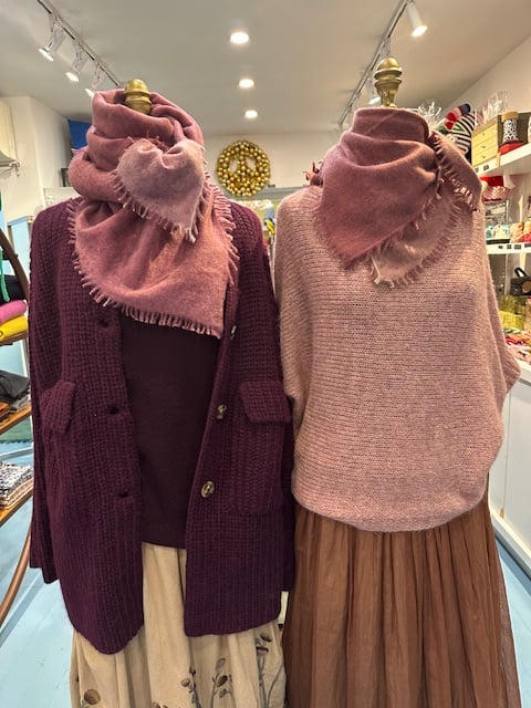 Image of Cashmere Triangle Scarves (3 Colors/2 Sizes)
