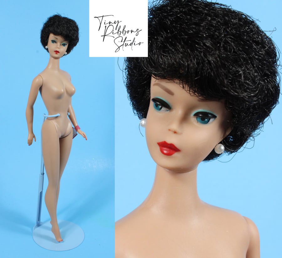 Image of Raven Bubblecut Barbie Doll Vtg 1960s