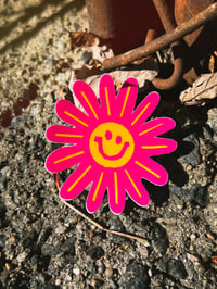 Image 1 of SMALL DAISY Sticker