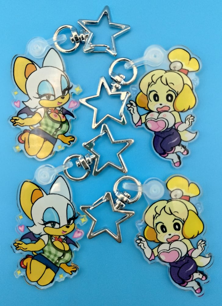 Image of Rooge / Izzy Outfit Swap Charms by Dream-Cassette