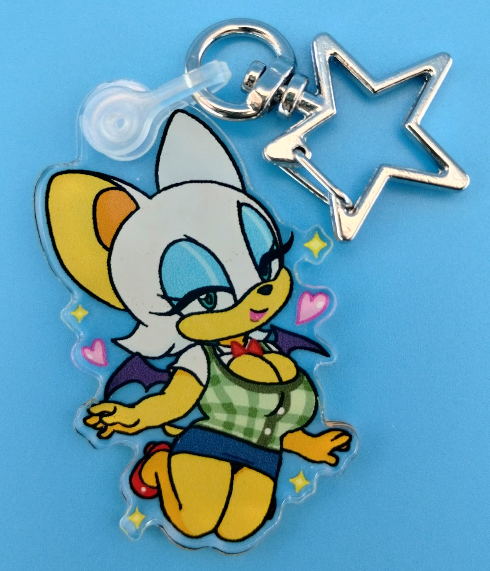 Image of Rooge / Izzy Outfit Swap Charms by Dream-Cassette