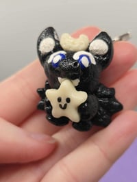 Image 1 of Snugglewing