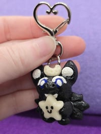 Image 3 of Snugglewing