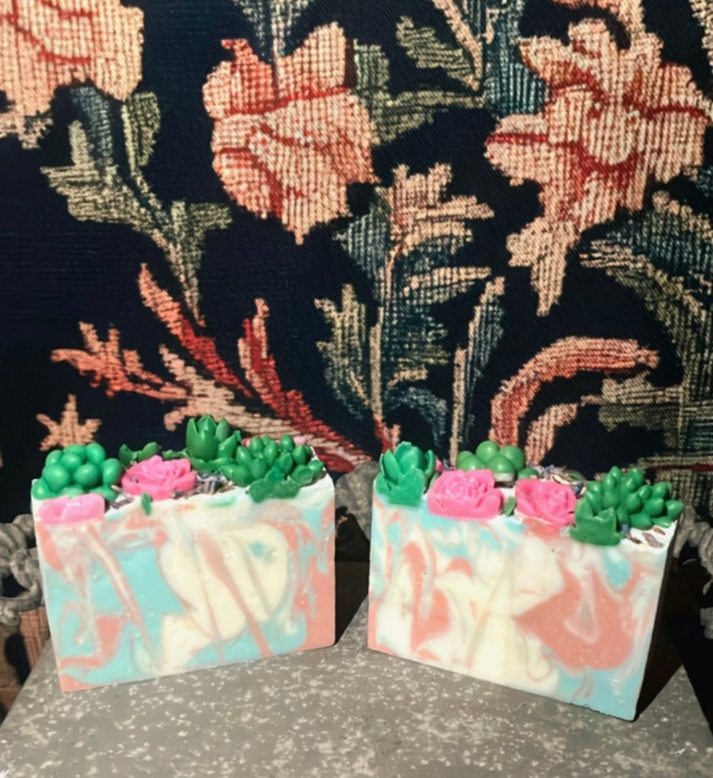 Image of Succulent surprise 